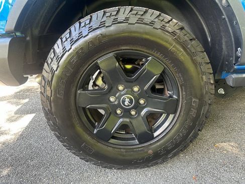 Used 2022 Ford Bronco Black Diamond AWD/4WD image 15