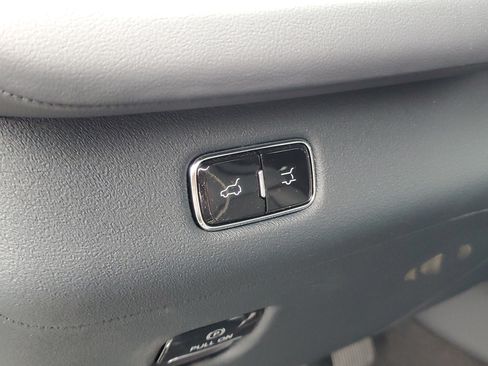 New 2026 Lincoln Navigator Reserve AWD/4WD image 15