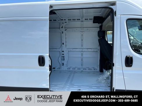 New 2026 RAM ProMaster 3500 w/ Convenience Group FWD image 4