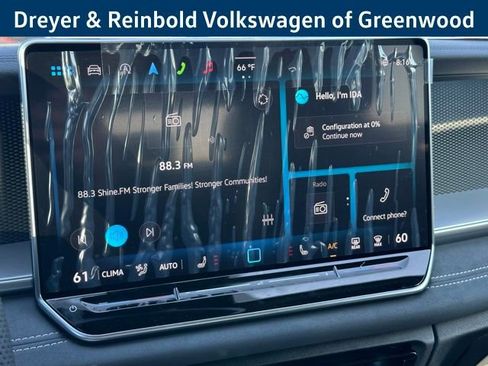 New 2025 Volkswagen Tiguan SE R-Line image 20