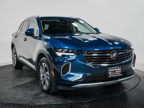 Used 2023 Buick Envision Essence image 3