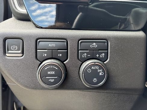 Used 2023 Chevrolet Silverado 1500 LT AWD/4WD image 24