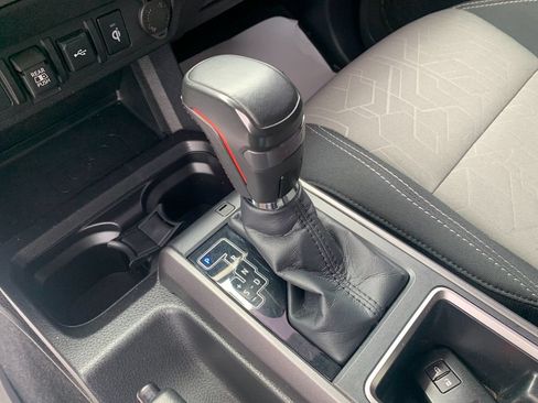 Used 2023 Toyota Tacoma TRD Sport AWD/4WD image 24