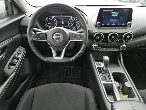 Used 2023 Nissan Sentra SV FWD image 5