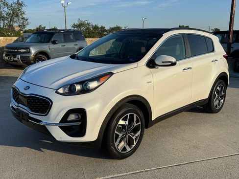 Used 2022 Kia Sportage EX w/ EX Technology Package AWD/4WD image 9