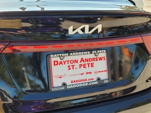 Used 2024 Kia Forte LXS w/ LXS Technology Package image 9