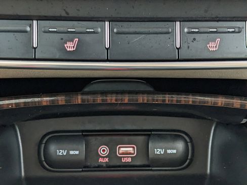 Used 2020 Kia Sorento EX image 28