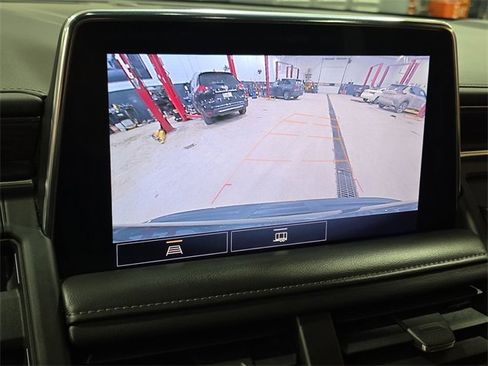 Used 2021 Chevrolet Tahoe LT w/ Rear Media and Nav Package image 17