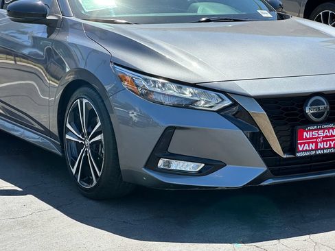 Used 2020 Nissan Sentra SR w/ Electronics Package FWD image 11