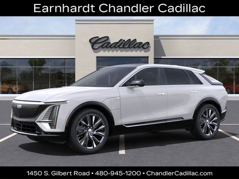 New 2025 Cadillac Lyriq Luxury image 1