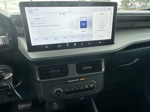 New 2025 Ford Maverick XL image 27