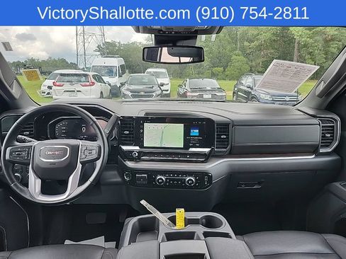 Used 2026 GMC Sierra 1500 SLT AWD/4WD image 4