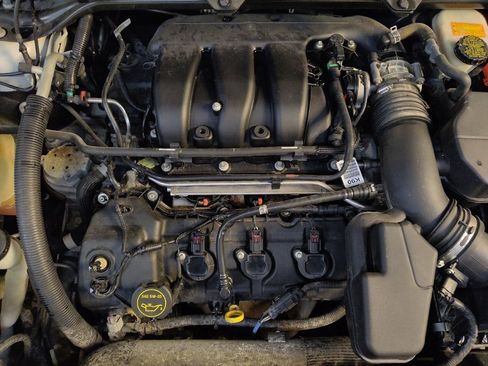 Used 2014 Ford Flex Limited w/ Equipment Group 301A FWD image 30