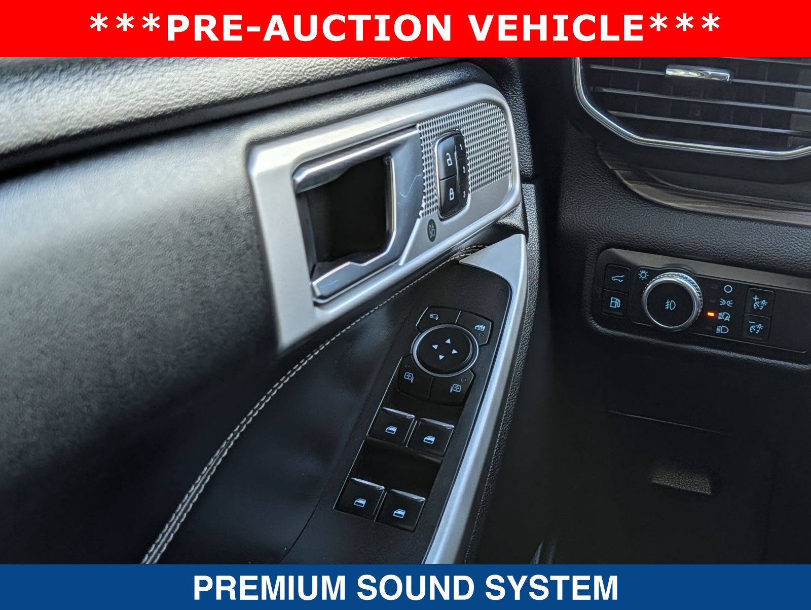 Used 2021 Ford Explorer Limited w/ Hybrid Equipment Group 310A AWD/4WD image 26