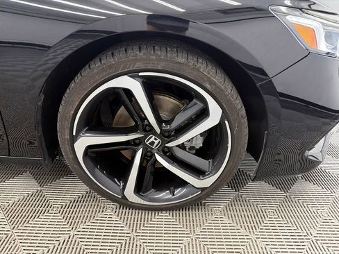 Used 2022 Honda Accord Sport image 13