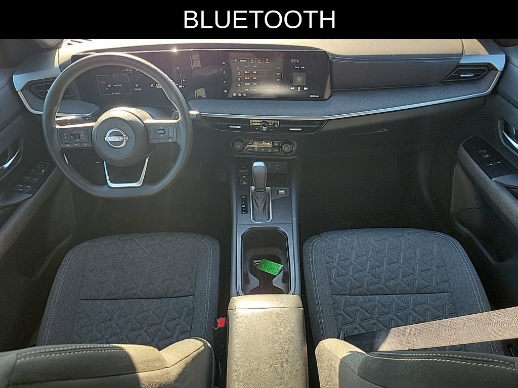 Used 2026 Nissan Kicks SV w/ SV Premium Package AWD/4WD image 12