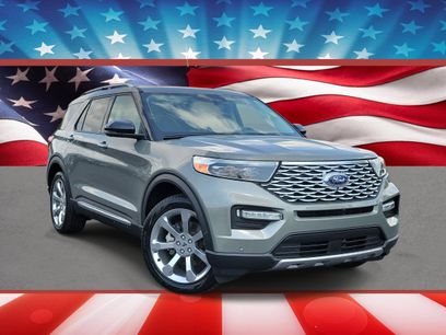 Used 2020 Ford Explorer Platinum w/ Premium Technology Package