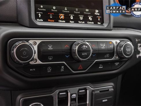 Used 2023 Jeep Gladiator Mojave w/ Trailer Tow Package image 22