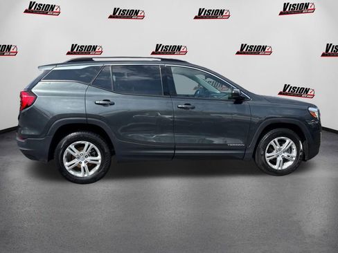 Used 2020 GMC Terrain SLE w/ Driver Convenience Package AWD/4WD image 4