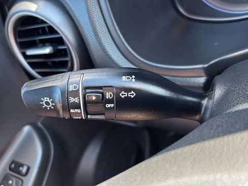 Used 2021 Hyundai Kona SEL Plus AWD/4WD image 19