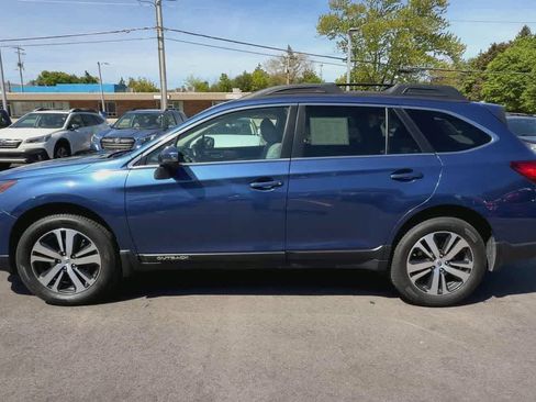 Used 2019 Subaru Outback 2.5i Limited w/ Popular Package #2 AWD/4WD image 5