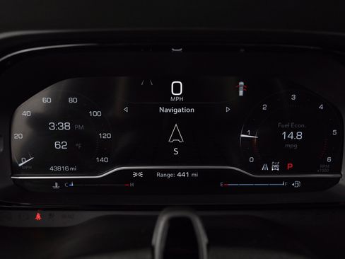 Used 2023 GMC Yukon XL Denali w/ Denali Reserve Package image 24