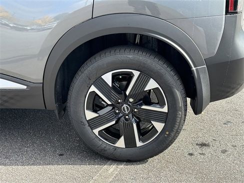 New 2026 Nissan Kicks SV w/ SV Premium Package image 14