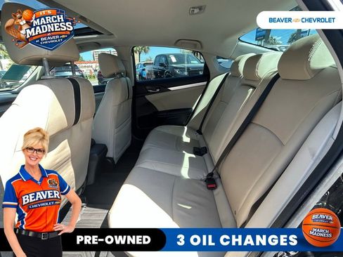 Used 2018 Honda Civic EX-L image 14