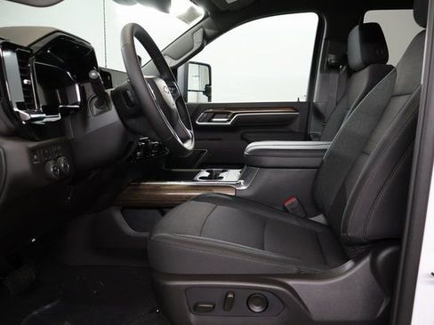 New 2026 Chevrolet Silverado 3500 LT w/ All Star Edition image 12