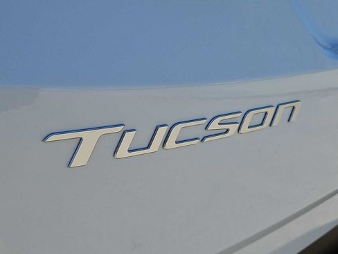 Used 2026 Hyundai Tucson SE FWD image 11