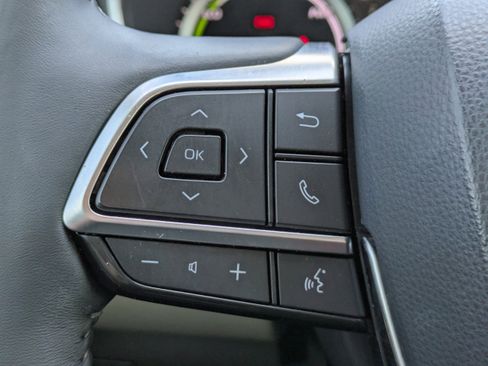 Used 2021 Toyota Highlander Platinum image 31