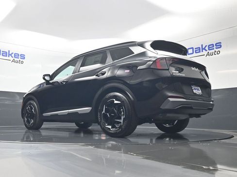 New 2026 Kia Sportage EX w/ EX Panorama Roof Package FWD image 44