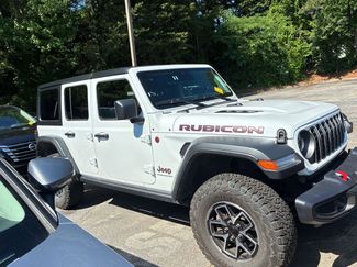 Used 2025 Jeep Wrangler Unlimited Rubicon AWD/4WD video 2