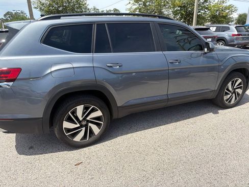 Certified 2024 Volkswagen Atlas SE w/ Panoramic Sunroof Package FWD image 21
