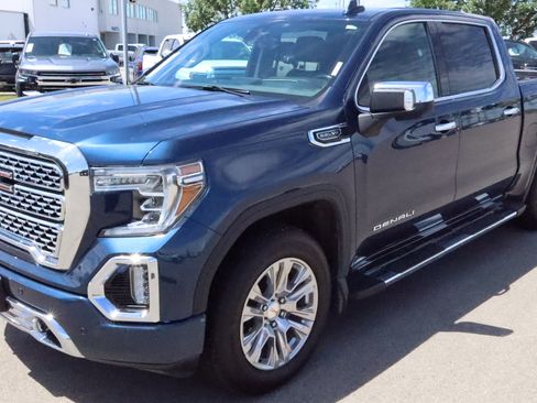 Used 2019 GMC Sierra 1500 Denali w/ Technology Package AWD/4WD image 3