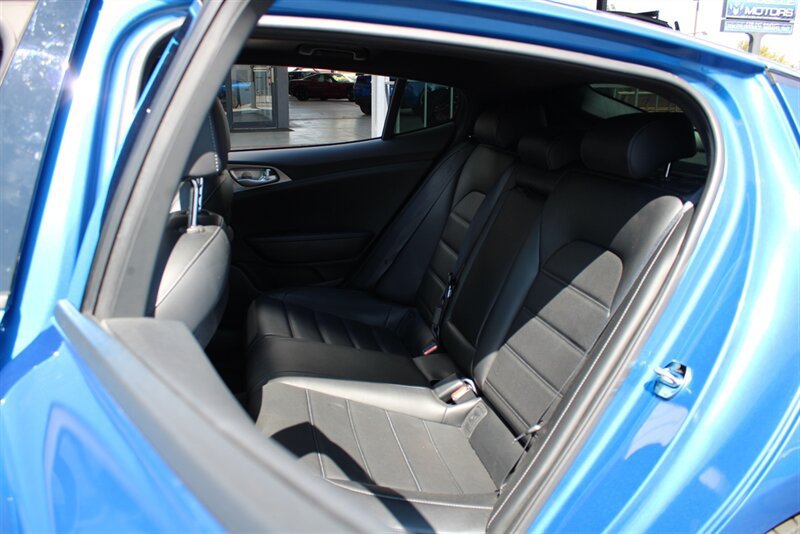 Used 2019 Kia Stinger GT2 AWD/4WD image 22