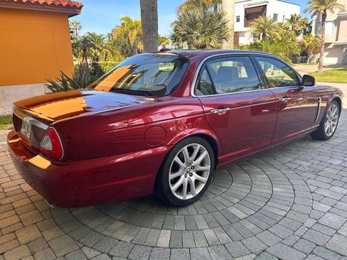 Used 2008 Jaguar XJ8 RWD image 31