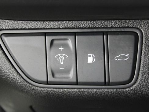 Used 2026 Genesis G70 2.5T Prestige RWD image 24