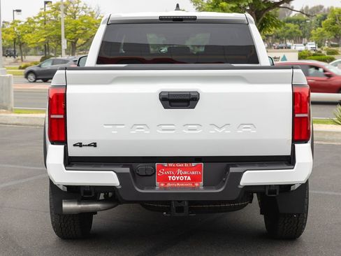 New 2026 Toyota Tacoma TRD Off-Road AWD/4WD image 5