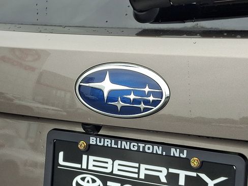 Used 2024 Subaru Forester Premium AWD/4WD image 30