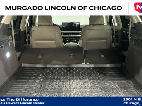 Used 2023 Lincoln Nautilus Reserve AWD/4WD image 32