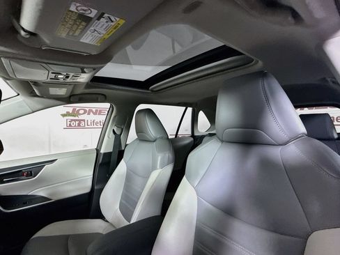 Certified 2023 Toyota RAV4 XLE Premium AWD/4WD image 11