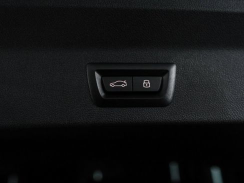 Used 2023 BMW X3 M40i w/ Premium Package image 43