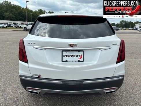 Used 2021 Cadillac XT5 Premium Luxury FWD image 6