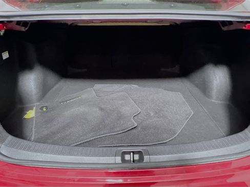 Used 2022 Toyota Corolla LE w/ Premium Interior Package image 34