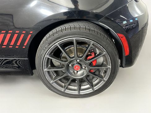 Used 2019 FIAT 500 Abarth w/ Popular Equipment Package image 11