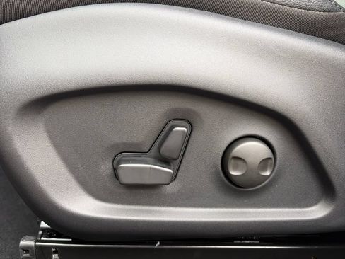 New 2026 Jeep Compass Limited AWD/4WD image 18