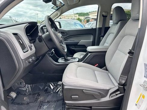 Used 2021 Chevrolet Colorado W/T w/ WT Convenience Package AWD/4WD image 7