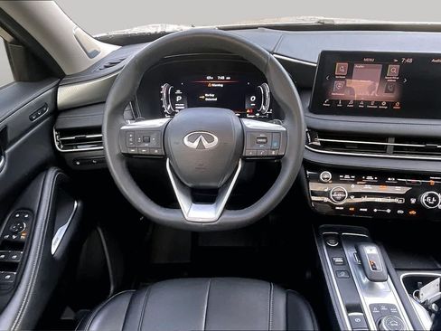 Used 2024 INFINITI QX60 Luxe w/ Vision Package FWD image 5