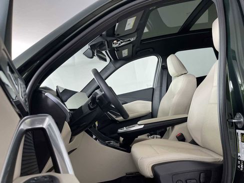 Used 2024 BMW X1 xDrive28i w/ Convenience Package image 10